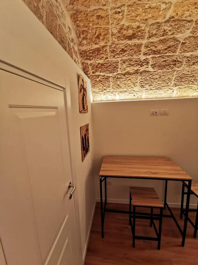 דירה Corte San Triggiano 13 Citta Vecchia, בארי