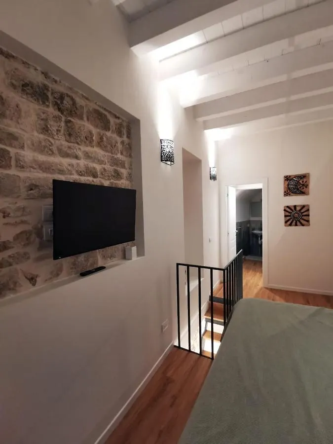 Corte San Triggiano 13 Citta Vecchia, בארי דירה